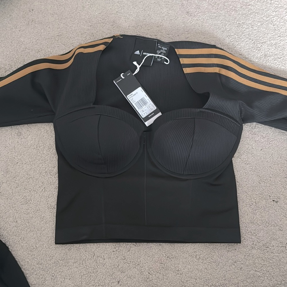 Ivy park crop top